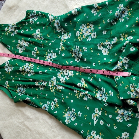 LOFT Green Floral Print Spring Summer Bohemian Hippie Chic Romper Size 4 - Picture 6 of 12